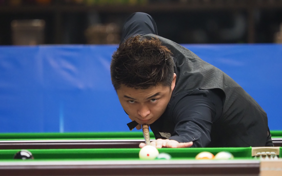 薛飞在赛场 薛飞在赛场