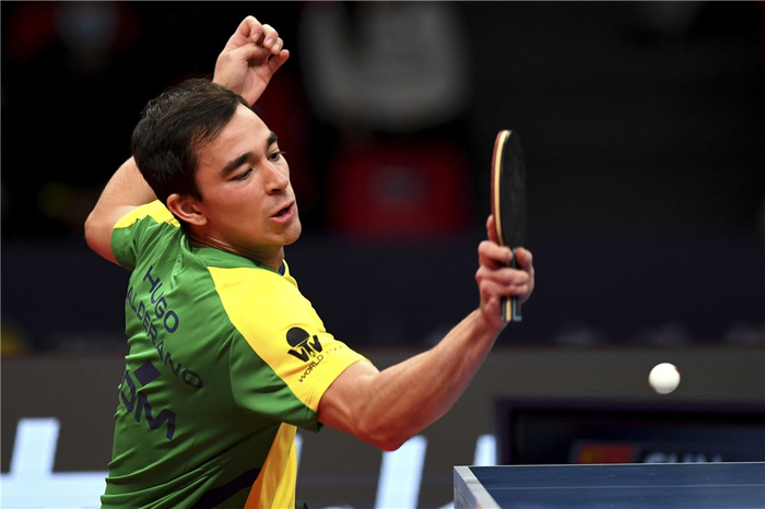 些战靴备受 些战靴备受