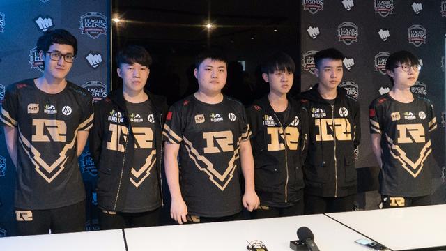 数据背后 数据背后