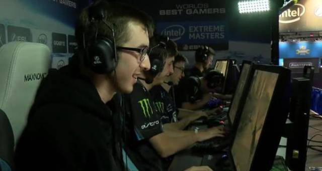 间和时间的 间和时间的