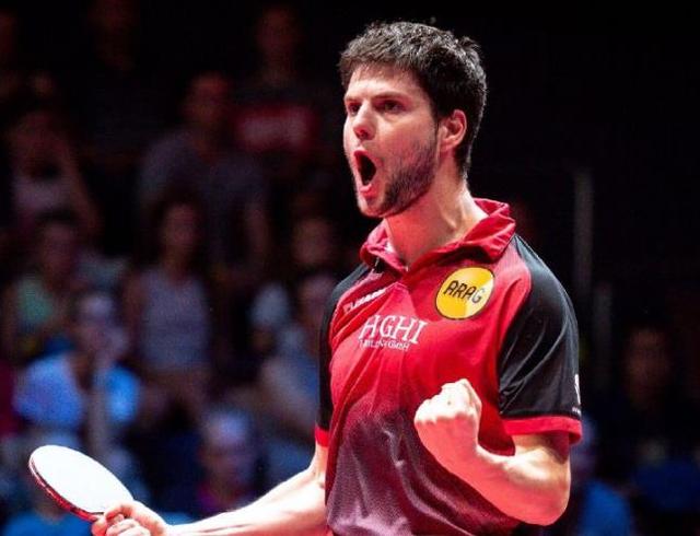 尤其是把矛 尤其是把矛