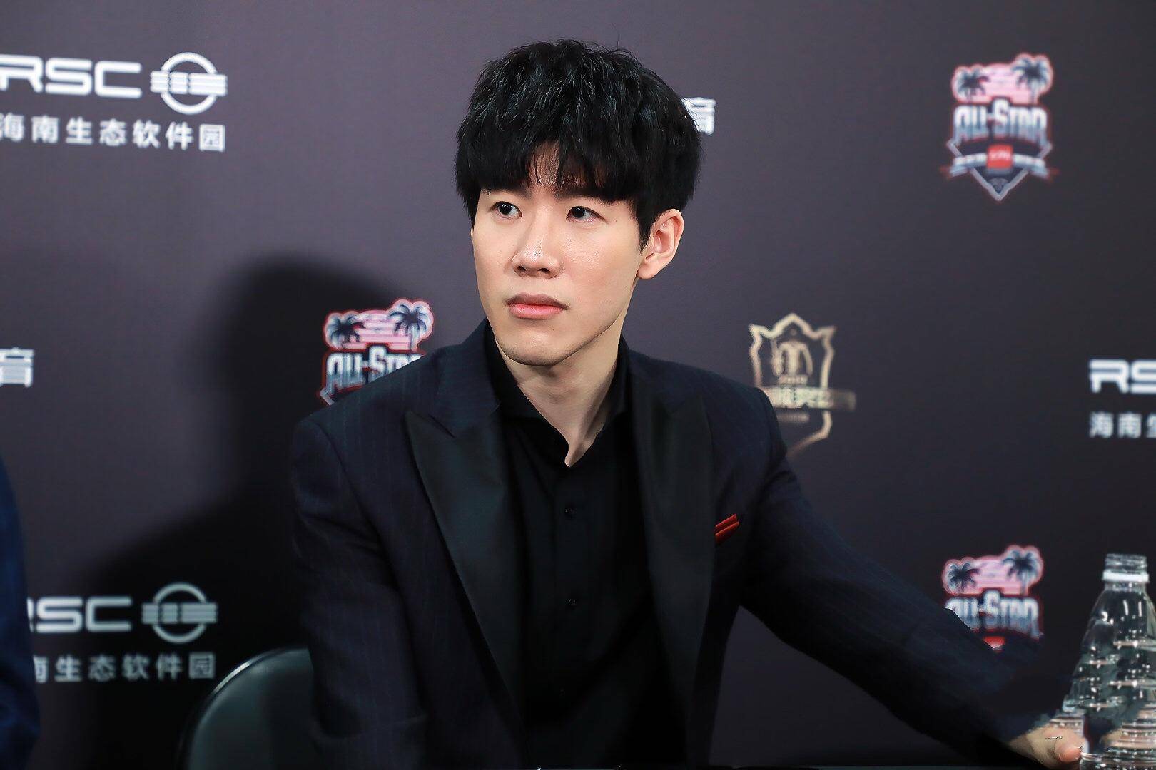 和低薪签约 和低薪签约