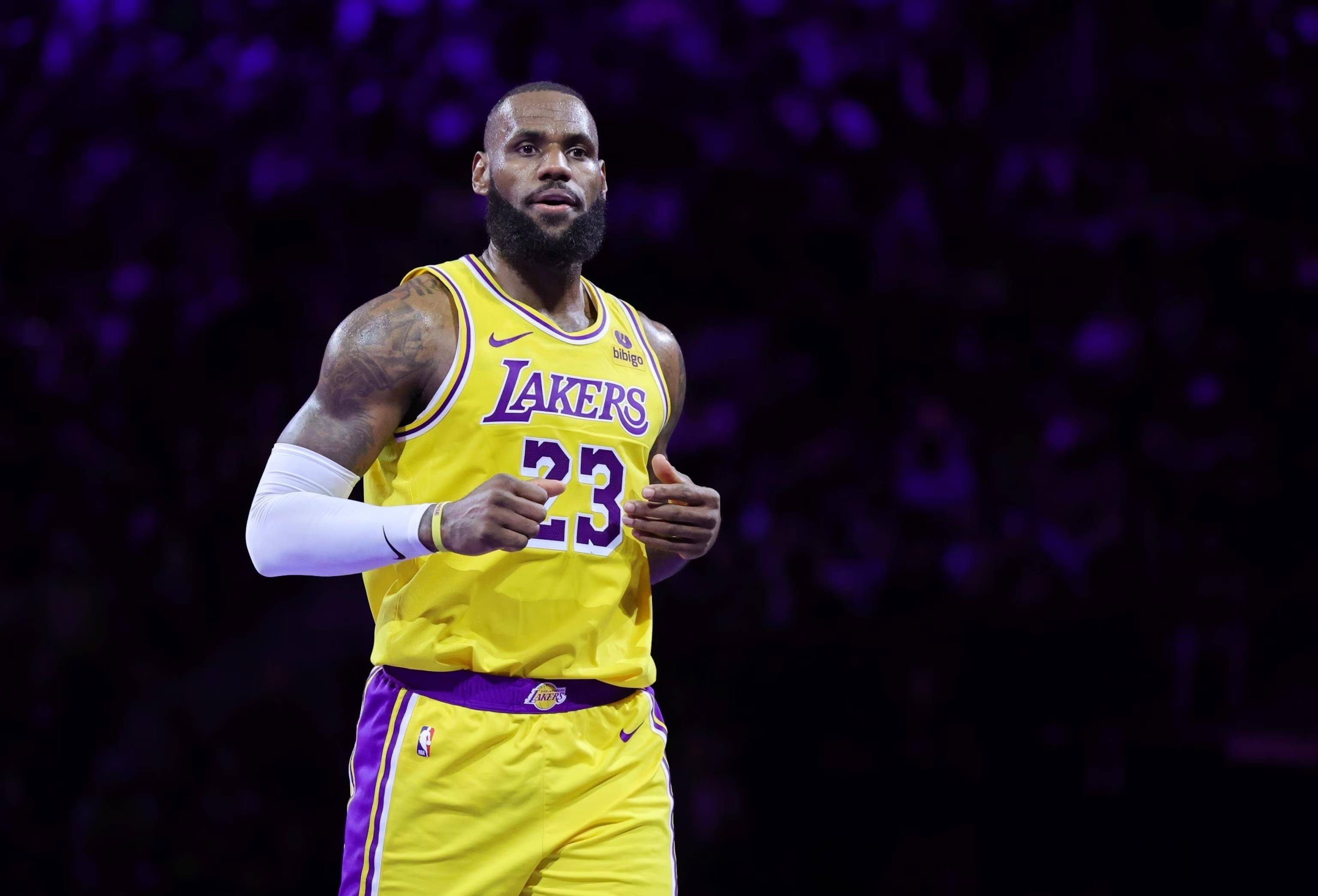 篮球CBA官方公布月度最佳教练