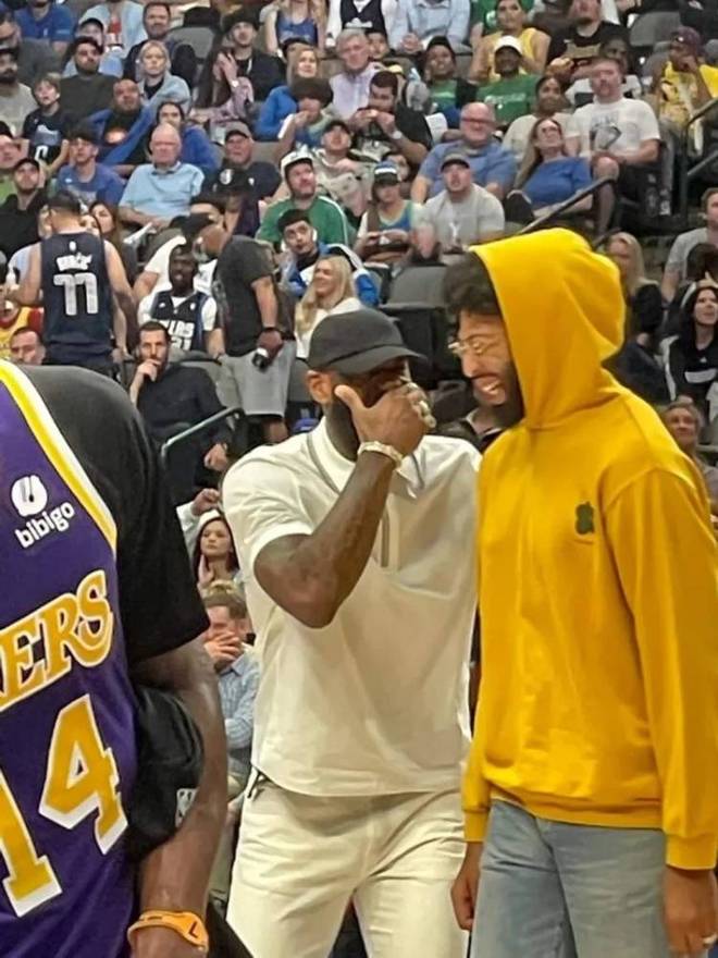 与队友角色 与队友角色